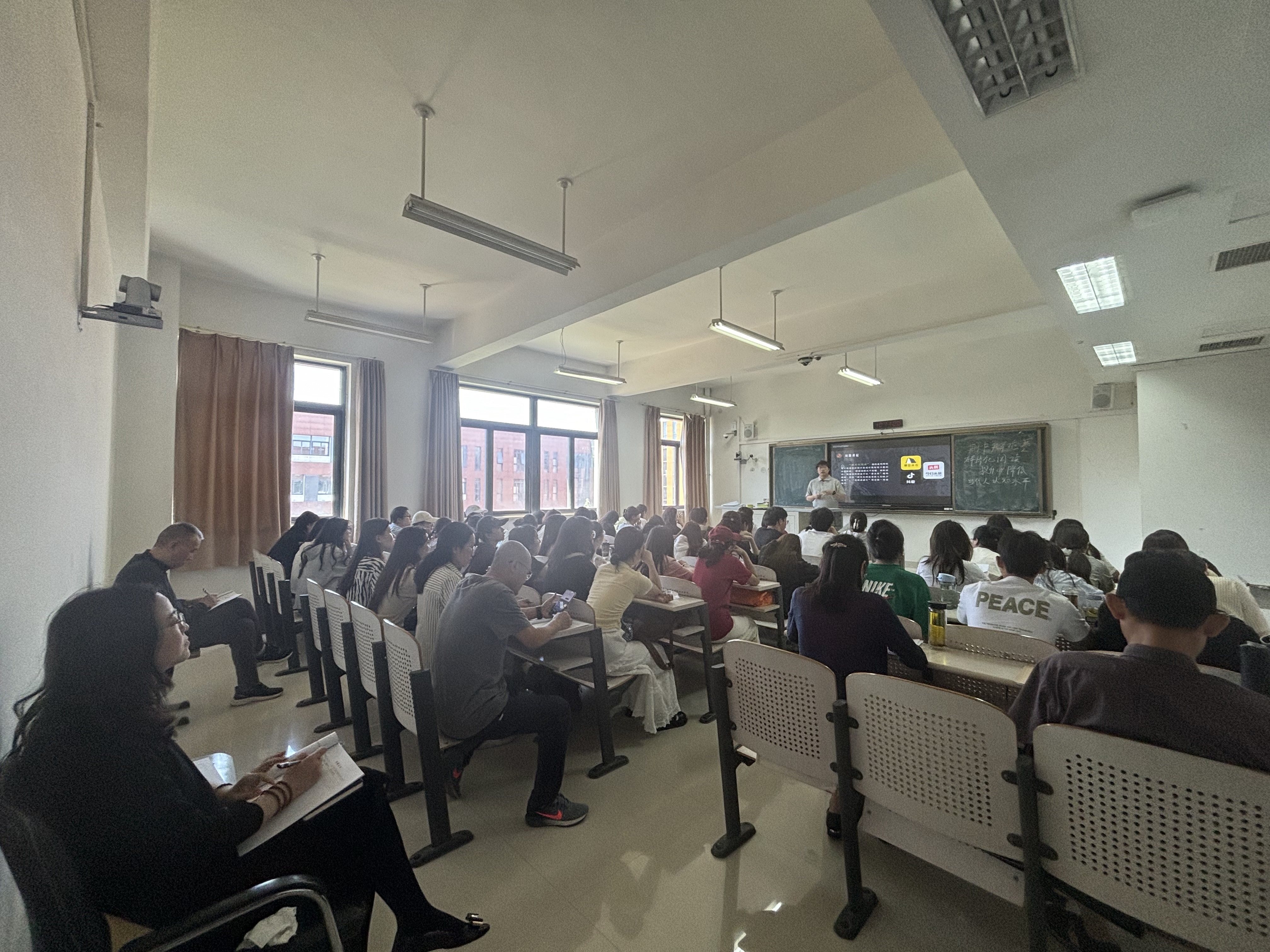 f4c5092239e48e4f3cd3a46e939d7bf.jpg f4c5092239e48e4f3cd3a46e939d7bf.jpg