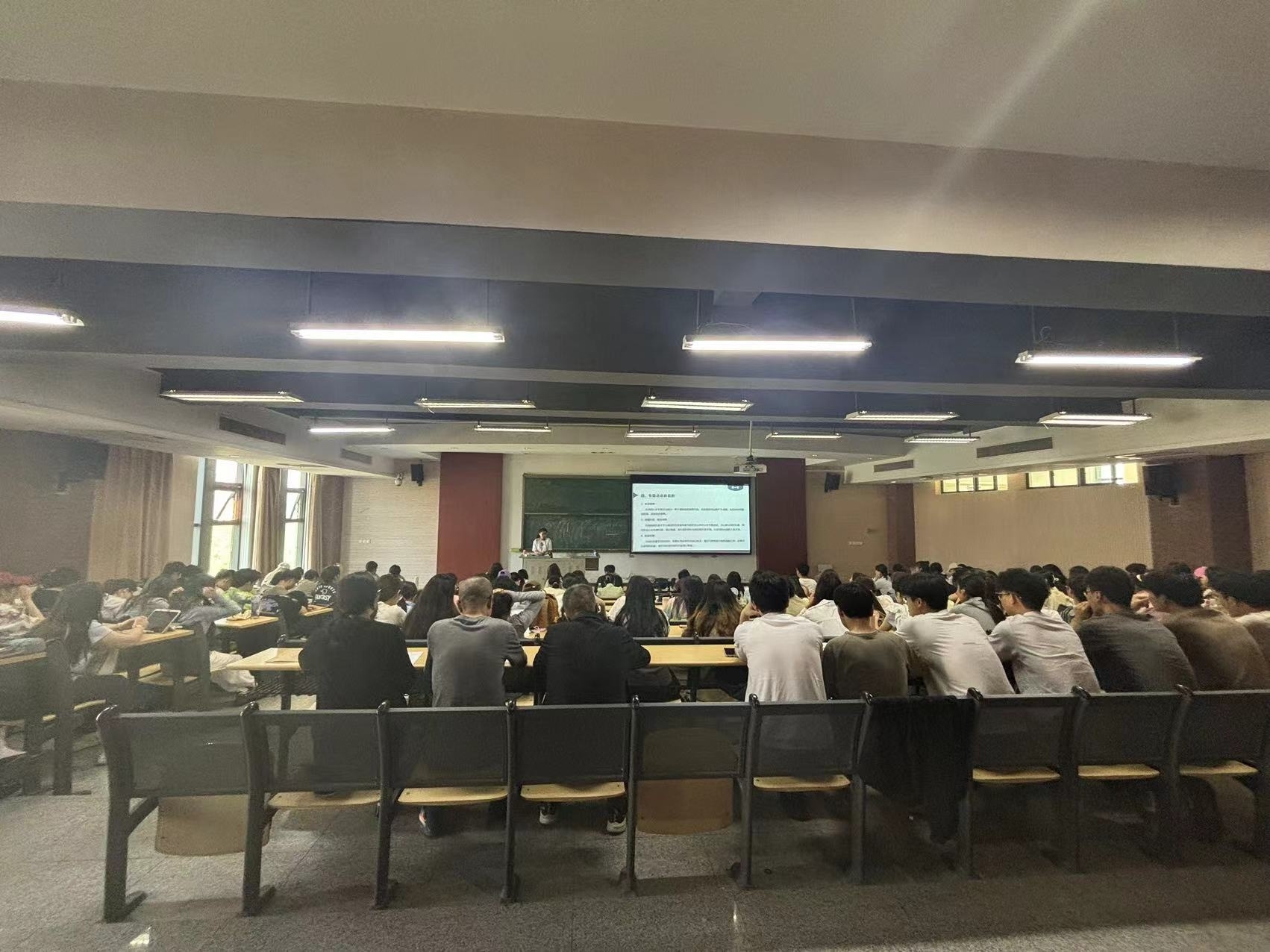 e62eae7660c876556d29b7d0a10c565.jpg e62eae7660c876556d29b7d0a10c565.jpg