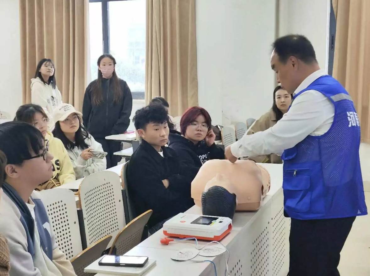 微信图片_20250302141300.png 微信图片_20250302141300.png