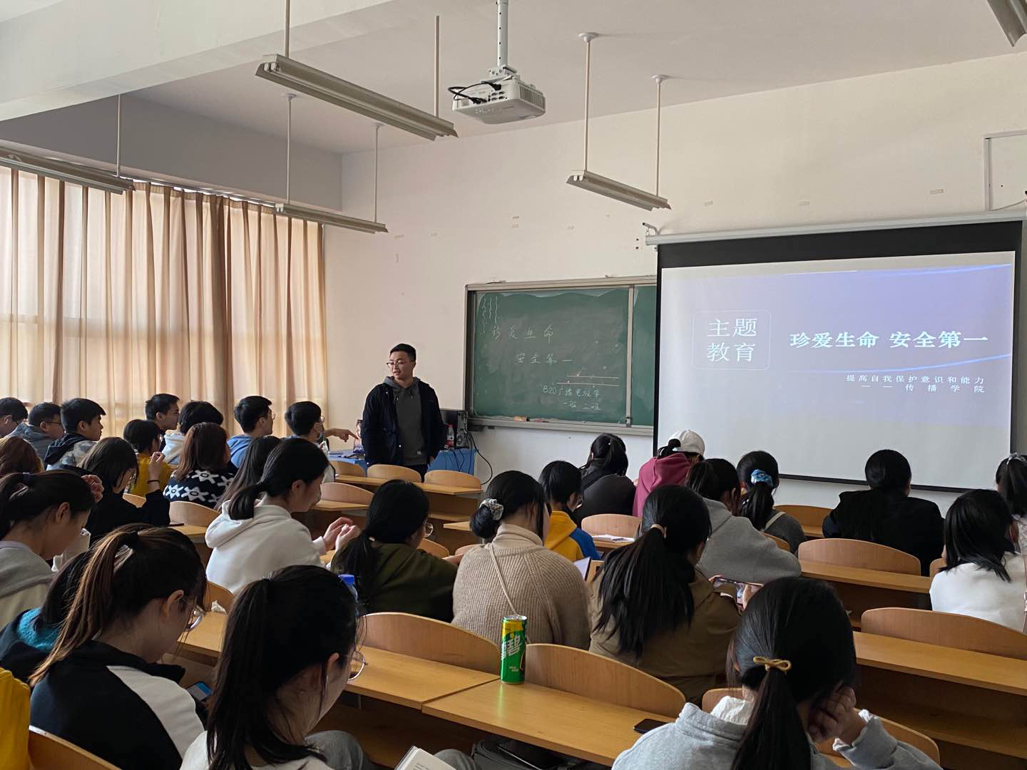 图片2.png 图片2.png