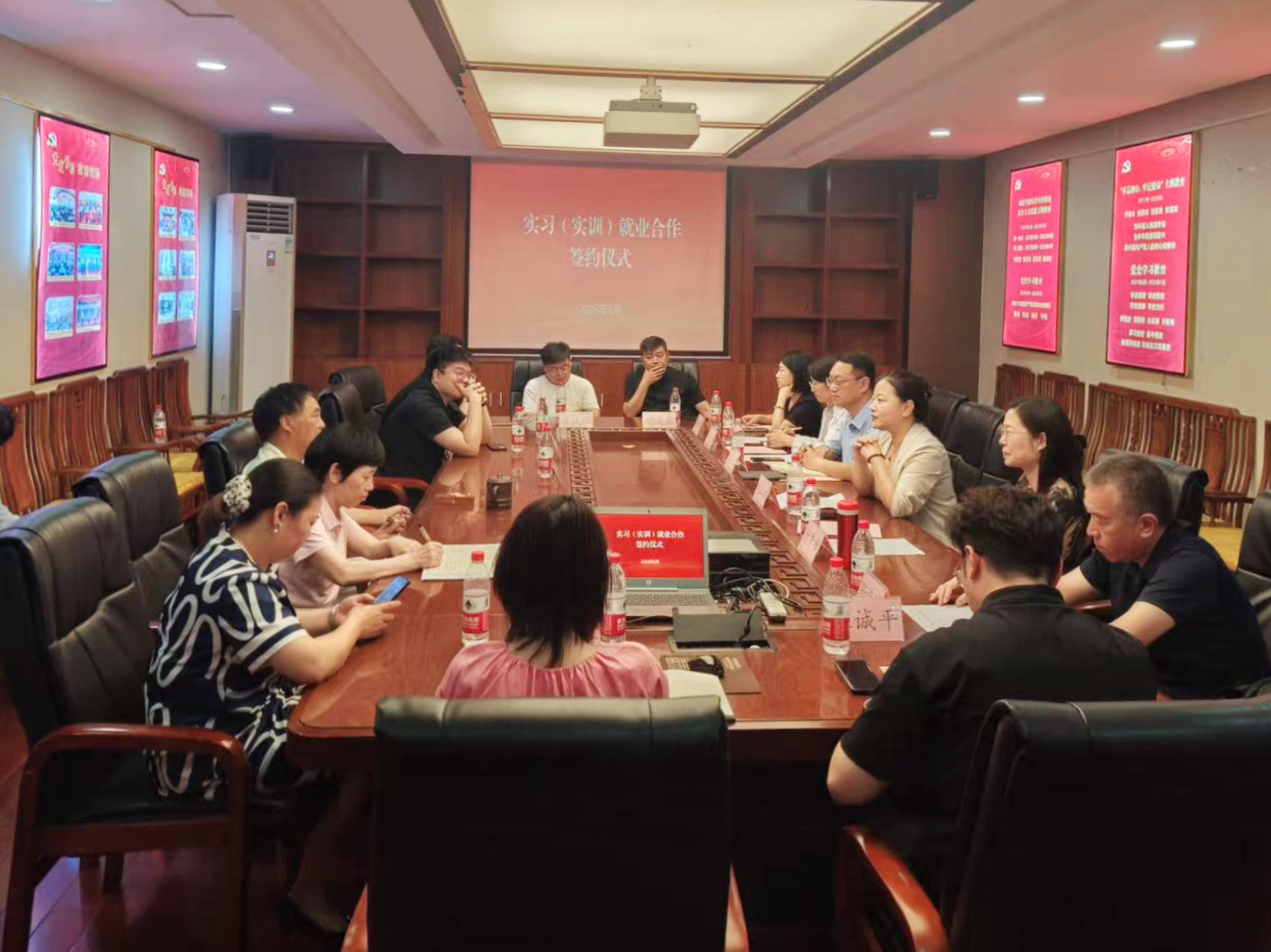 图片2.png 图片2.png