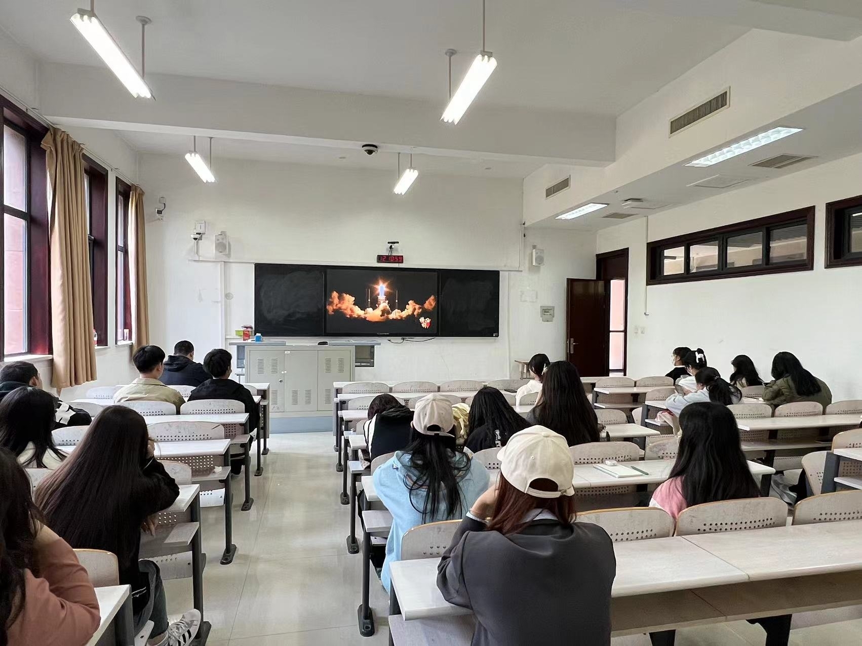 472cad4d7402b3ead58669c38d086de.jpg 472cad4d7402b3ead58669c38d086de.jpg