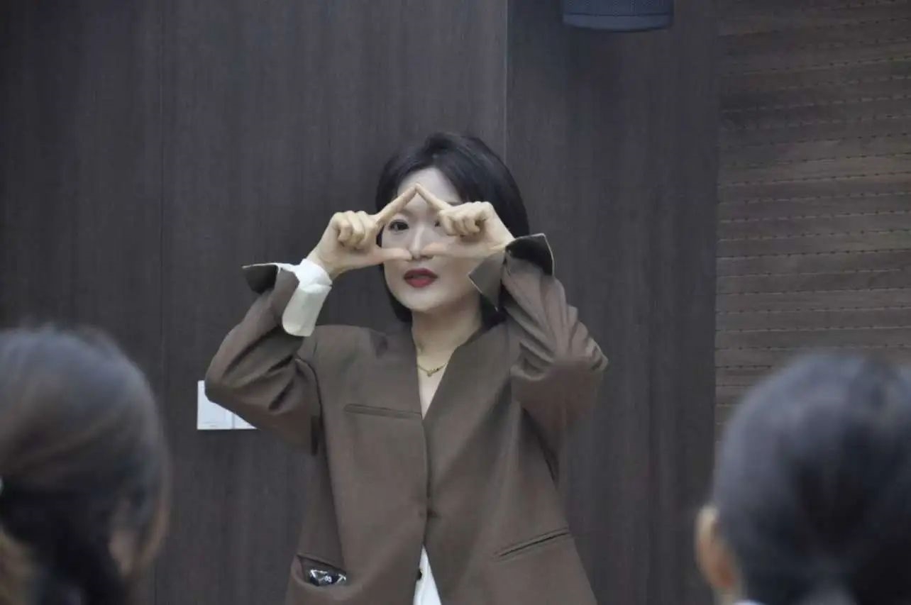 照片.jpg 照片.jpg