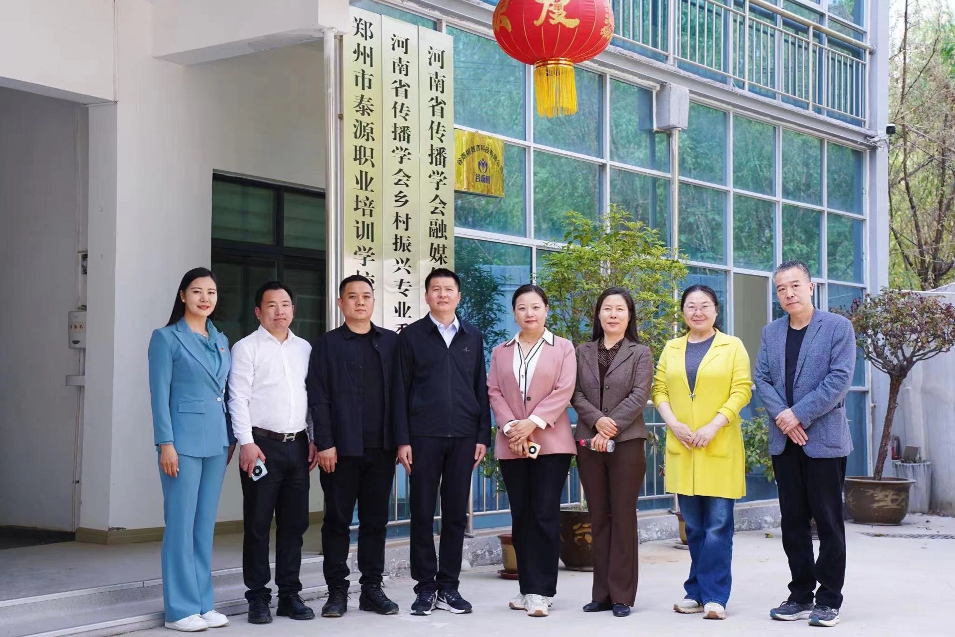 图片4.jpg 图片4.jpg