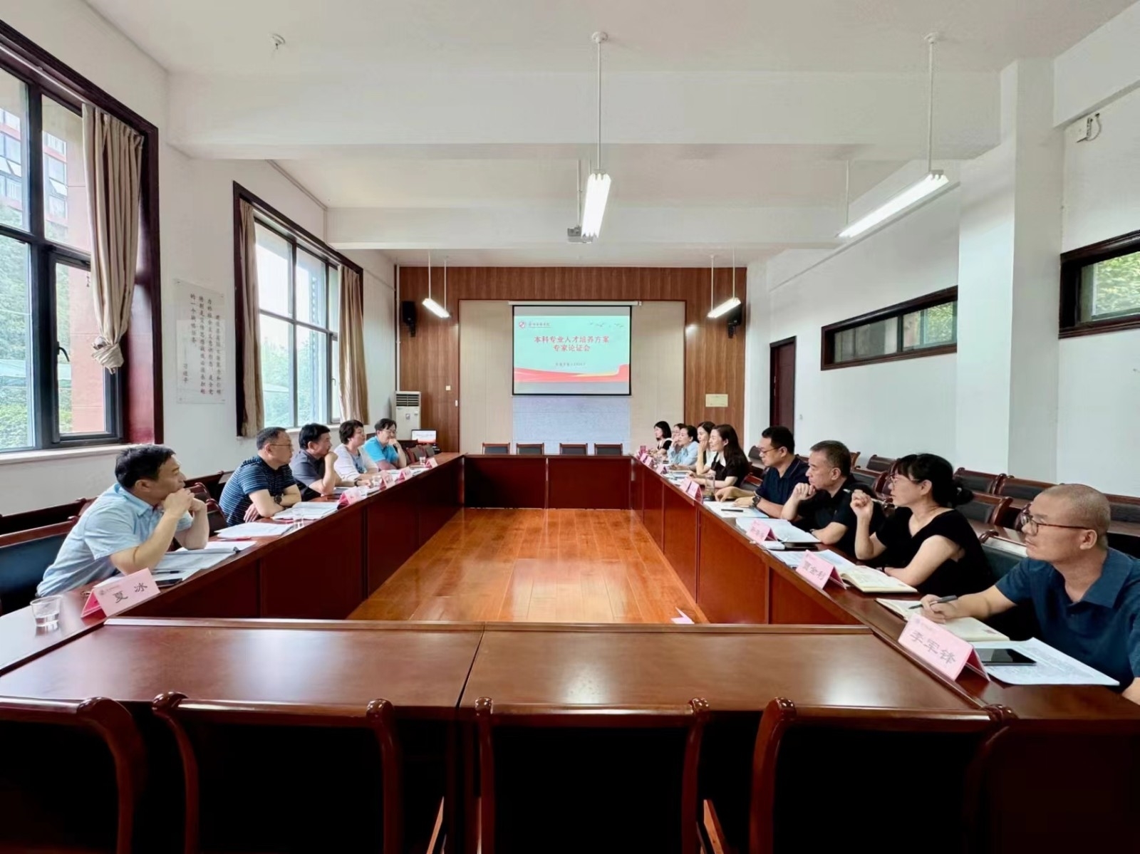 b4c478f128e534648c225c482b3f427.jpg b4c478f128e534648c225c482b3f427.jpg