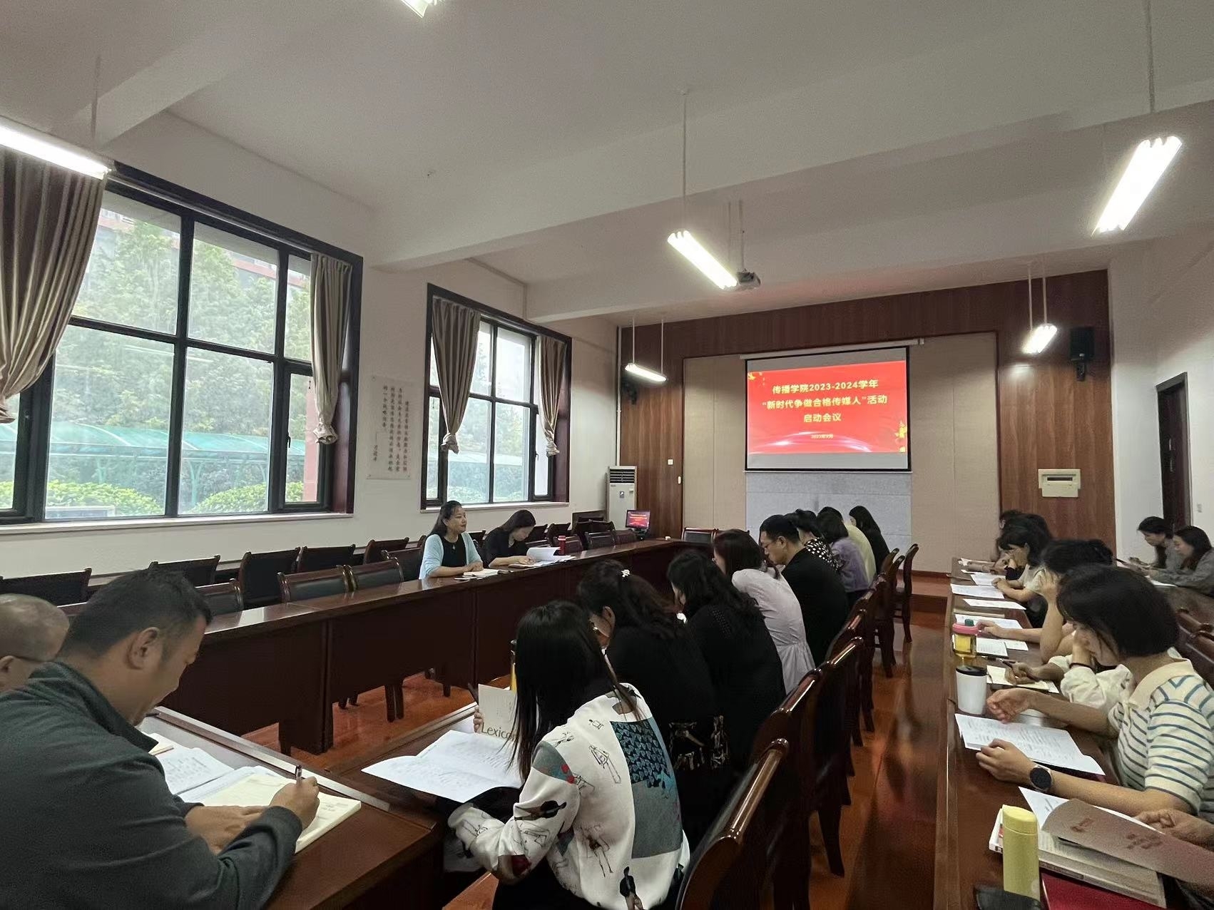 66cbe58be97e1123f087877d84686e8.jpg 66cbe58be97e1123f087877d84686e8.jpg