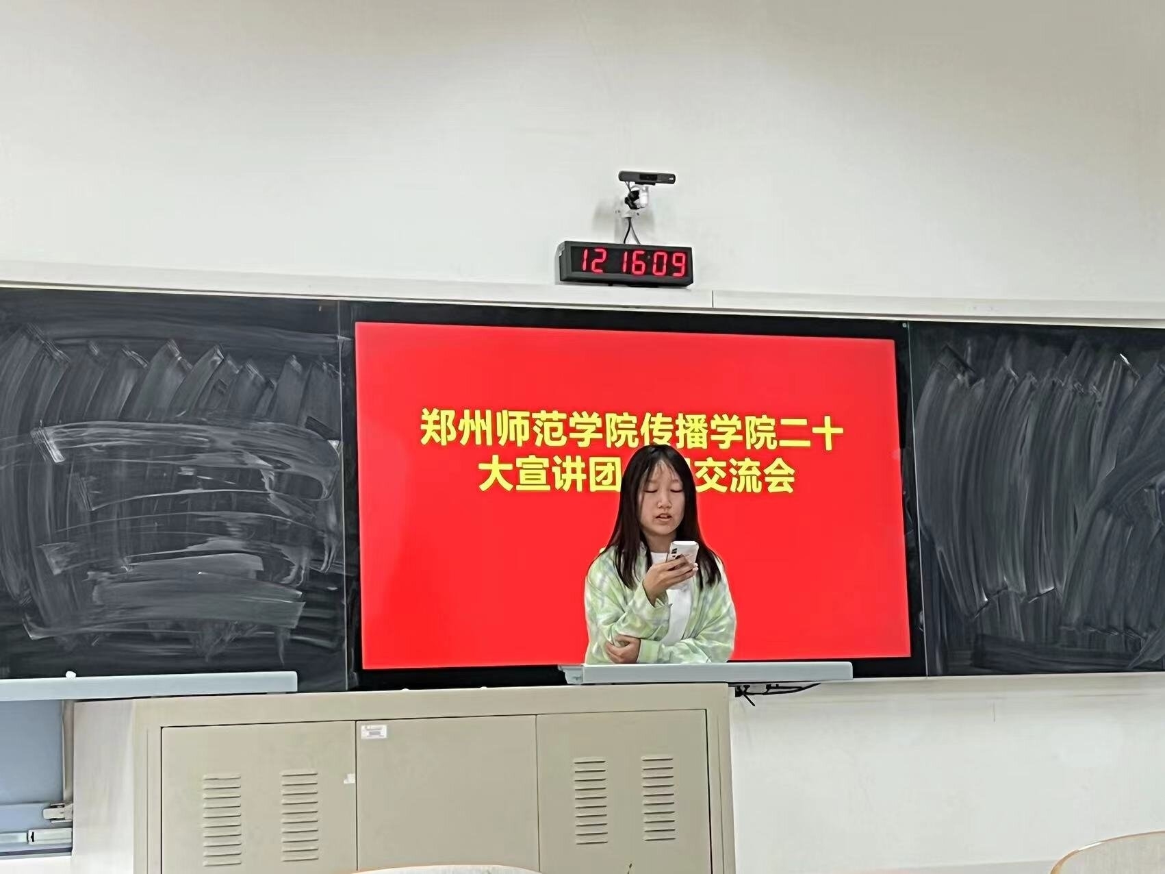 32d47a85c6f4adac418dd1cc29c3cd6_proc.jpg 32d47a85c6f4adac418dd1cc29c3cd6_proc.jpg