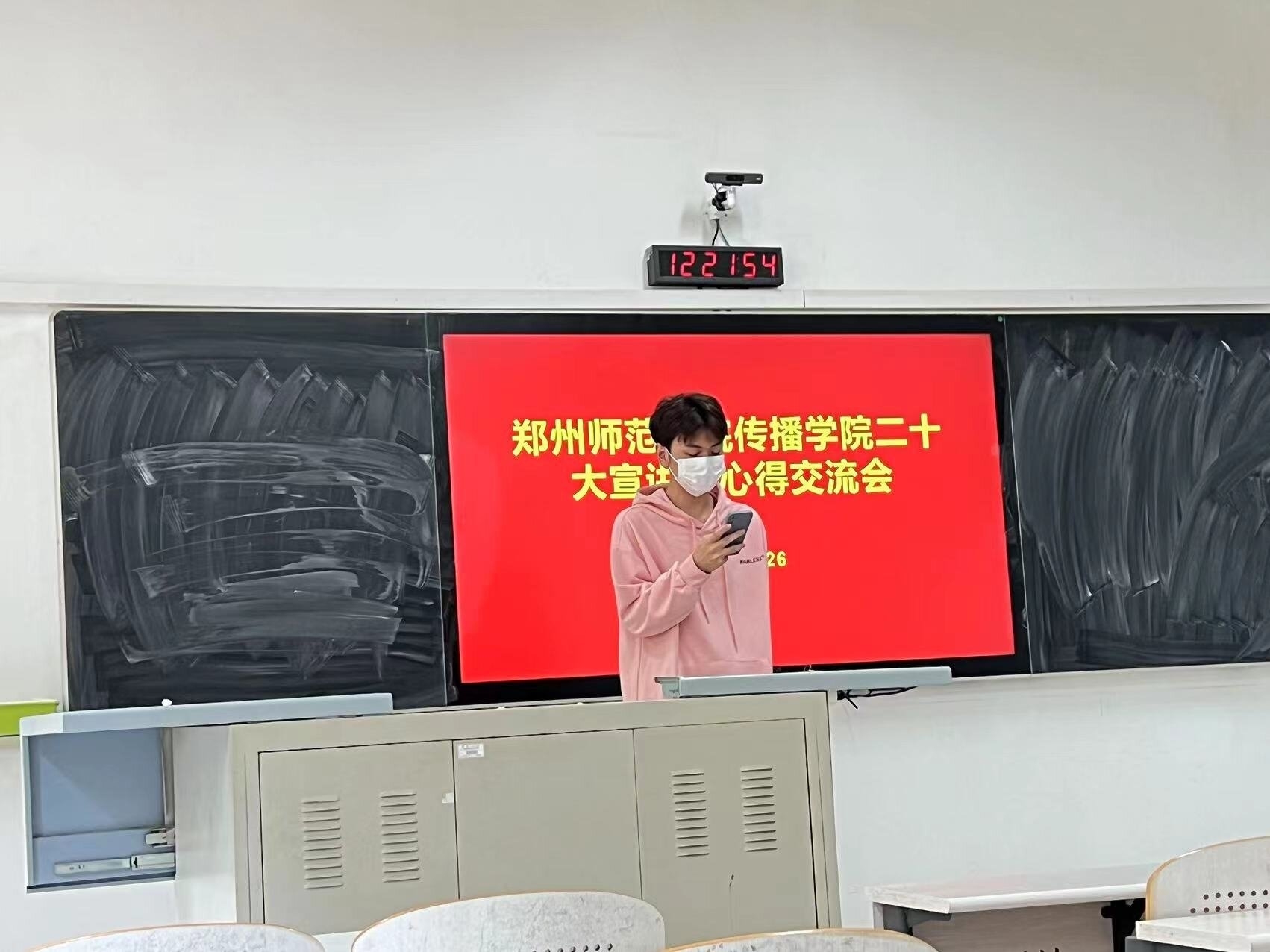 a8ae0a7a55b099c42768f116f2ef2c1_proc.jpg a8ae0a7a55b099c42768f116f2ef2c1_proc.jpg