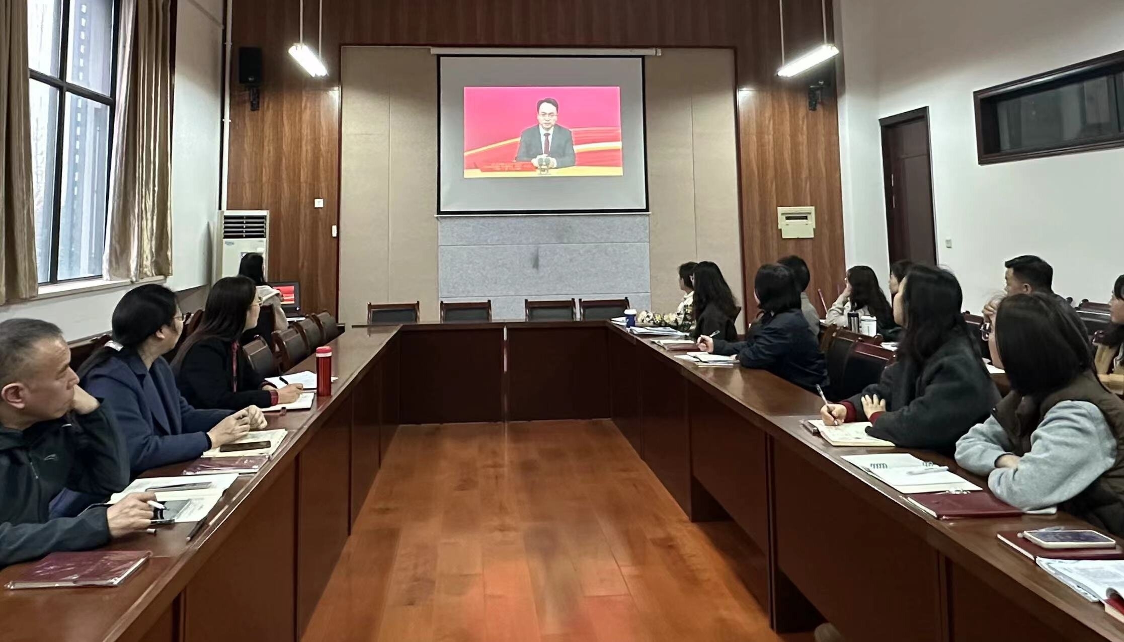 0f1a312967397b050bb36b8133df221_proc.jpg 0f1a312967397b050bb36b8133df221_proc.jpg