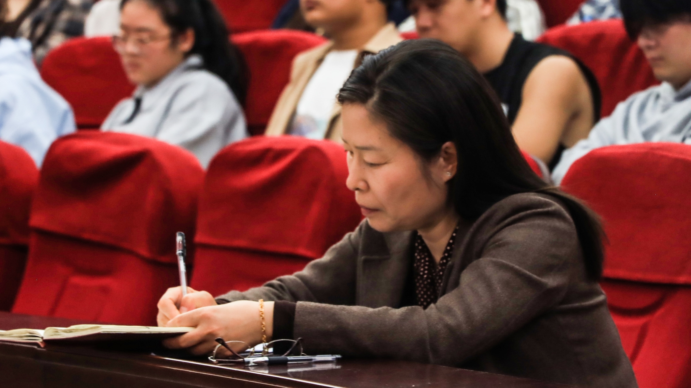 IMG_9893.JPG IMG_9893.JPG